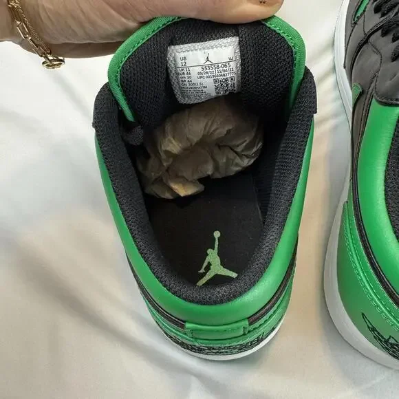 Jordan 1 Low Black/Lucky Green - Size 12 - Picture 6 of 8